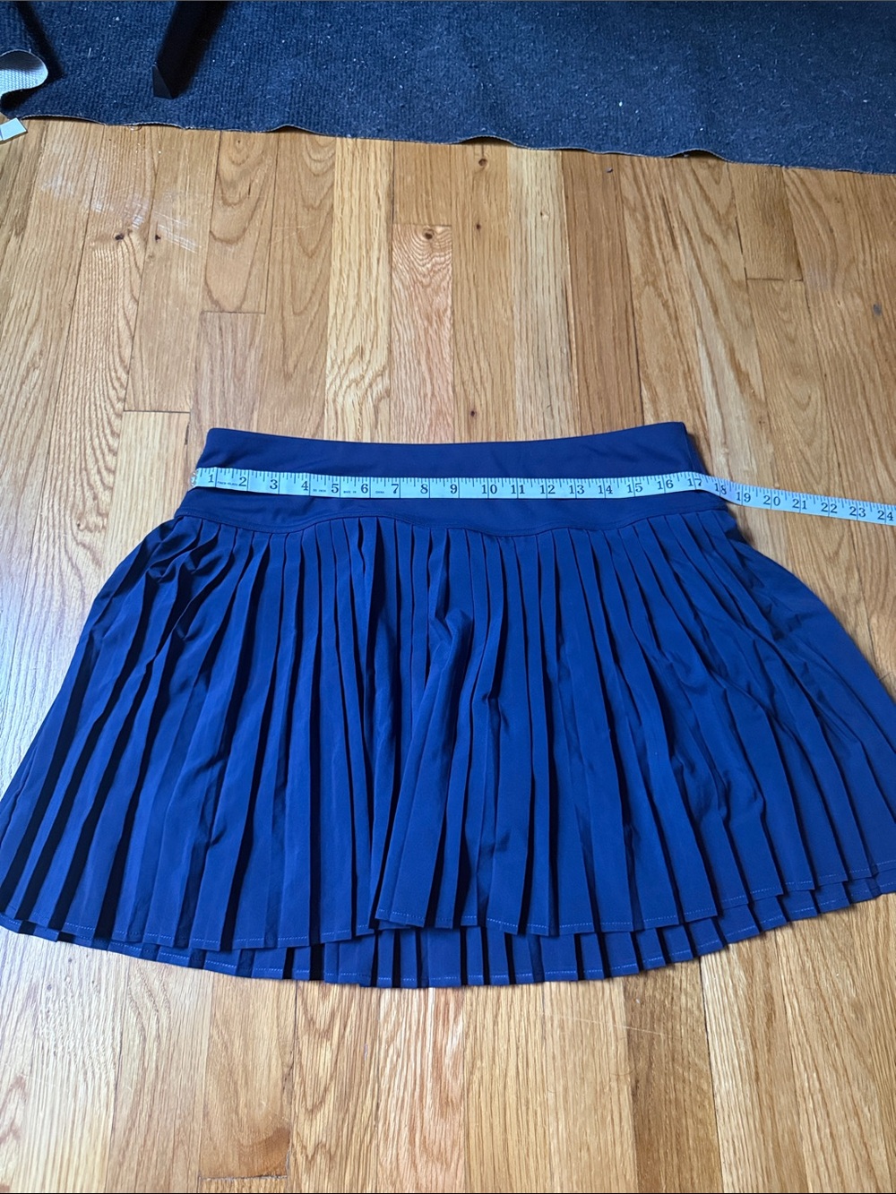 Fabletics Navy Pleated Tennis Skirt - Picture 1 of 4